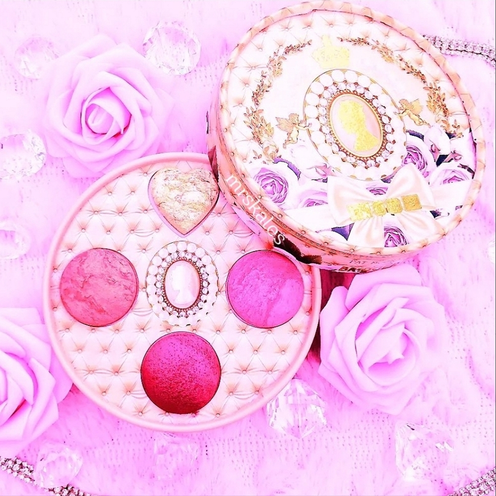 Bridgerton Blushing Delights